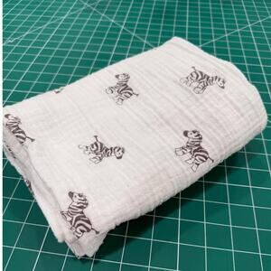 Amazing Baby Zebra Muslin Swaddle Blanket Cotton Baby Receiving Blanket 42x39